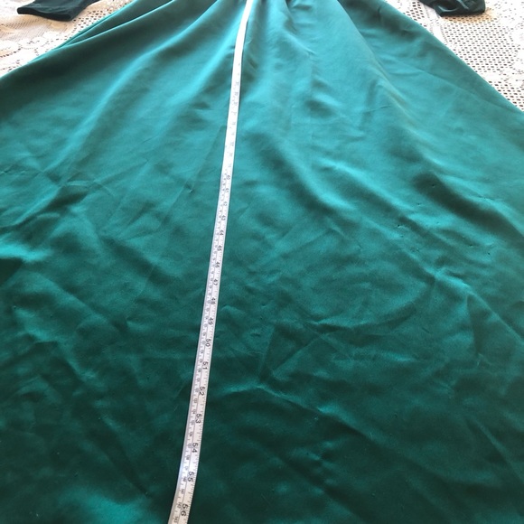 Vintage Green Cartise International Gown Formal Dress - Picture 7 of 7